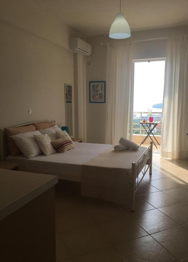 Marika'S Apartments 希马拉 外观 照片